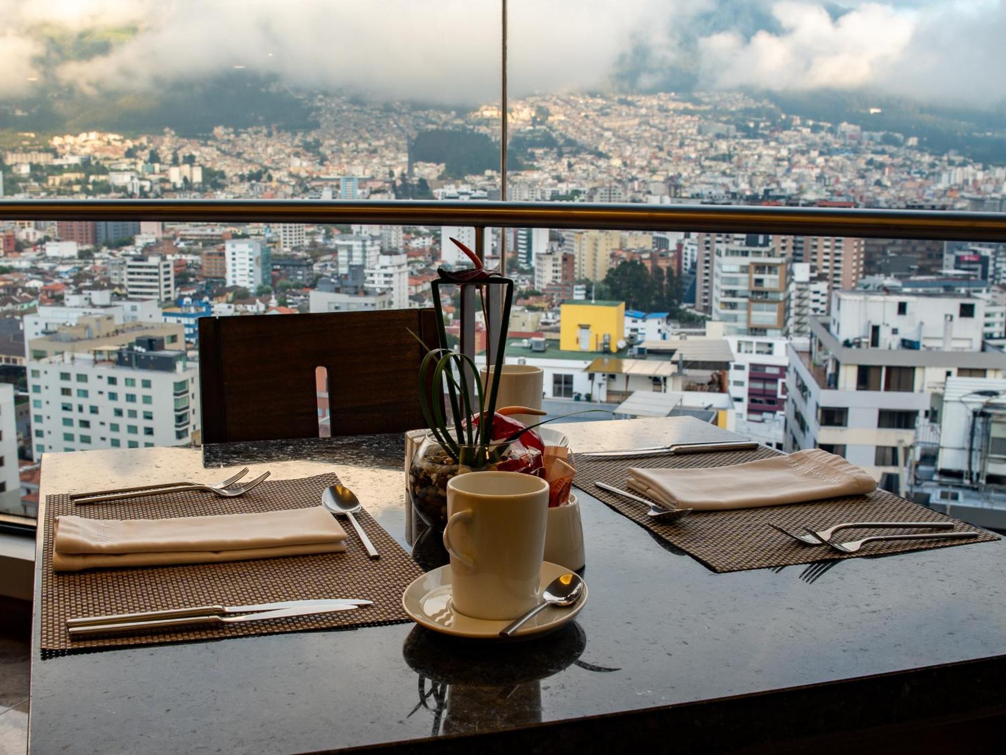 Swissotel Quito Luaran gambar